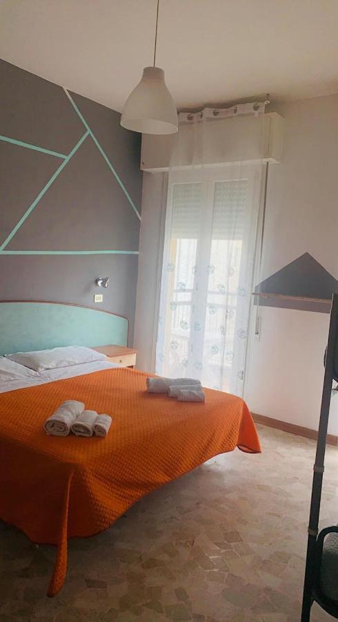 Hotel Ariosto Ρίμινι Εξωτερικό φωτογραφία