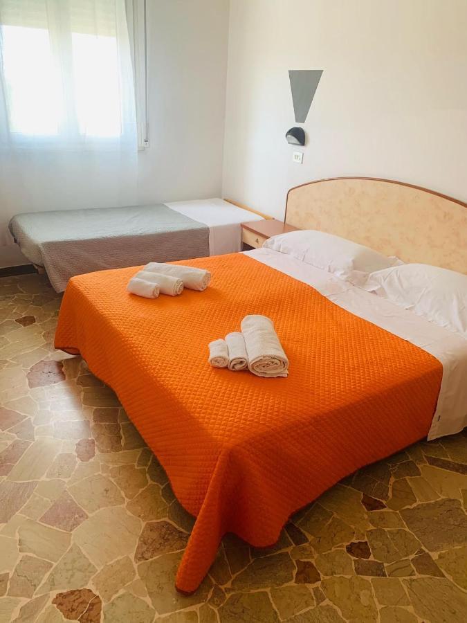 Hotel Ariosto Ρίμινι Εξωτερικό φωτογραφία