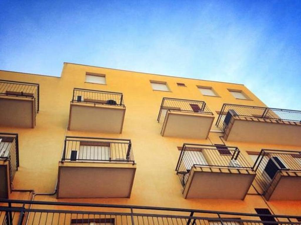 Hotel Ariosto Ρίμινι Εξωτερικό φωτογραφία